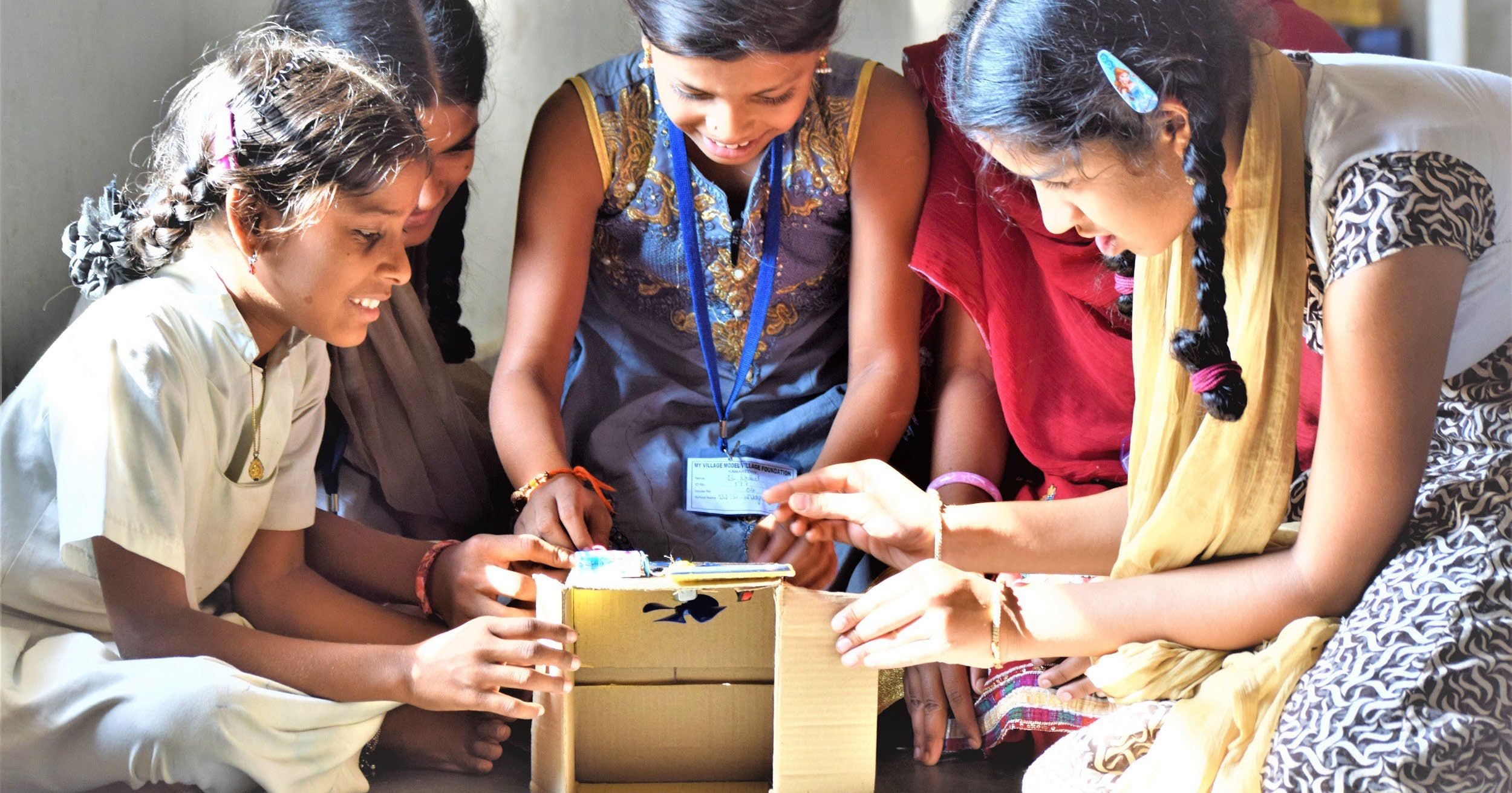 School children in India  developing an innovation idea as part of the UNICEF UPSHIFT program