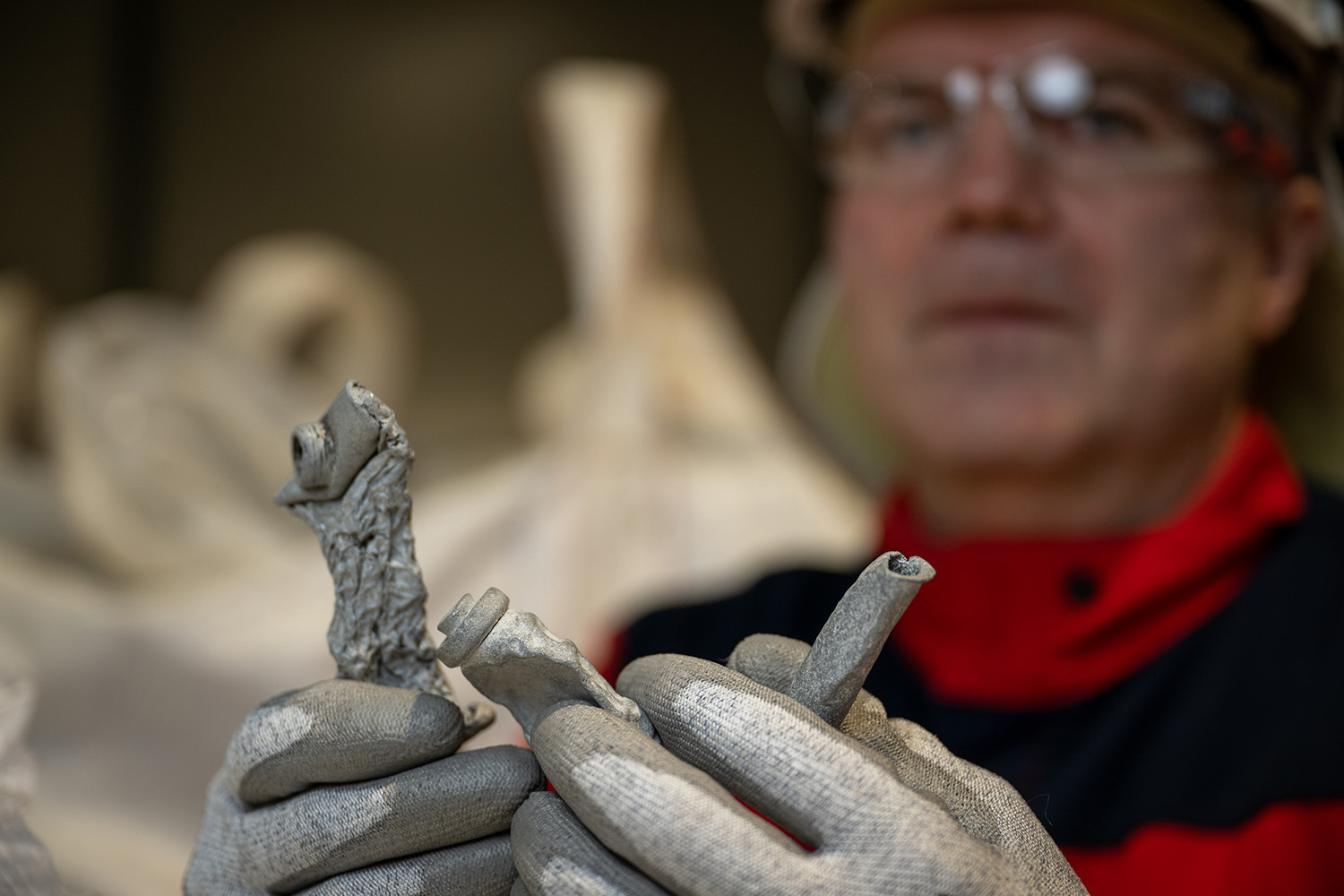 Gamle kaviartuber blir til ny aluminium med lavt fotavtrykk når de resirkuleres